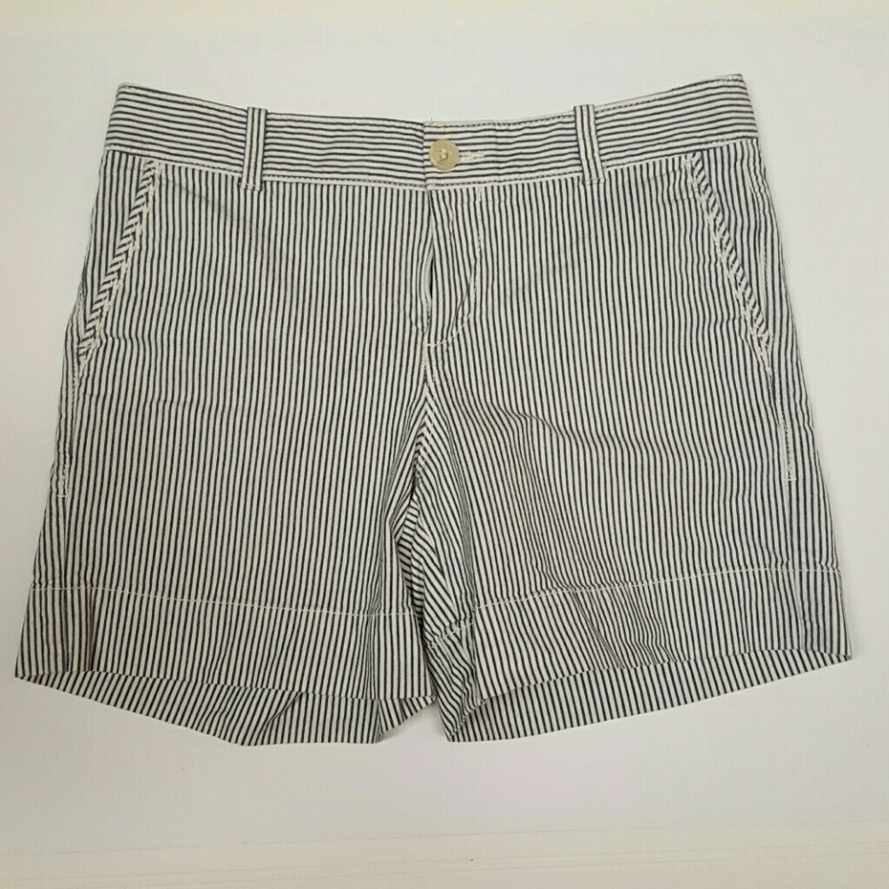 Dockers sz 6 stretch women's blue striped shorts